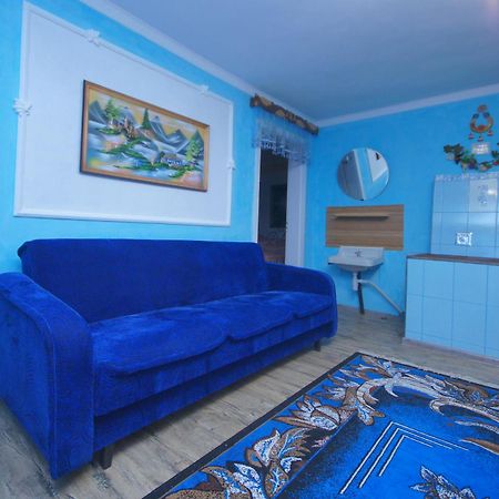 Аня Рома Otel Lazeshchyna Dış mekan fotoğraf